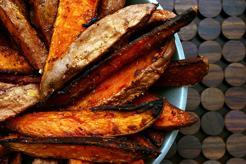 Yummy Link: Spicy Sweet Potato Wedges
