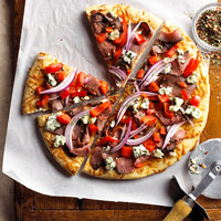 Fast & Easy Dinner: Beef and Blue Pizza