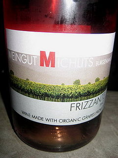 Happy Hour: Michlits Frizzante 2006 Rose Burgenland 