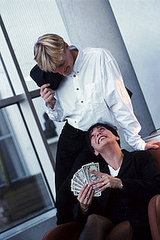 Tax Rebate Would Be More Effective as a Bonus