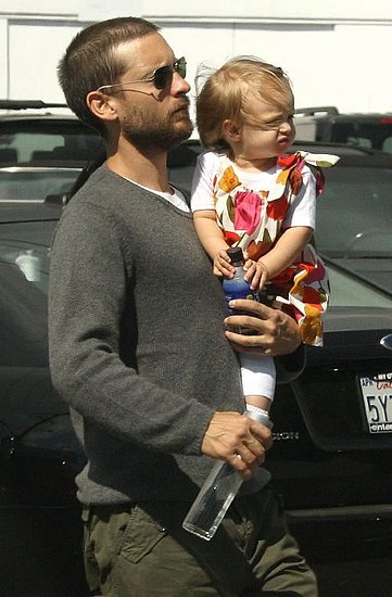 Spidey Tobey Maguire took daughter Ruby to Kitson for some shopping on Robertson Blvd. Spidey Tobey Maguire took daughter Ruby to Kitson for some shopping on Robertson Blvd.