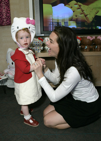 Brooke Shields and Grier attended the Hello Kitty Suite where she tried Hello Kitty on for size. Brooke Shields and Grier attended the Hello Kitty Suite where she tried Hello Kitty on for size.