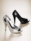 Wich of this VS. shoes do you like more ?
