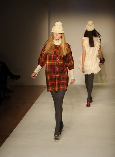 Karen Walker Fall 08 Fashion Show Karen Walker Fall 08 Fashion Show