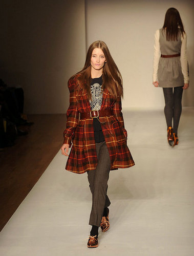 Karen Walker Fall 08 Fashion Show Karen Walker Fall 08 Fashion Show