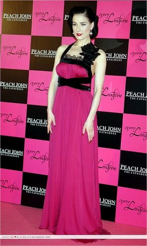 LOVE IT OR HATE IT: DITA VON TEESE PART 4