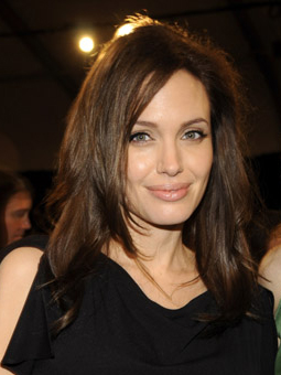 Angelina Jolie Spirit Awards: picture of her hair and makeup