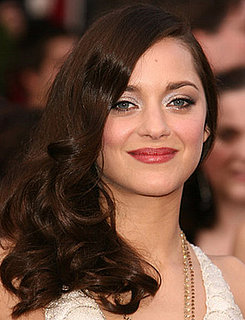 Marion Cotillard at the Oscars: hair and makeup