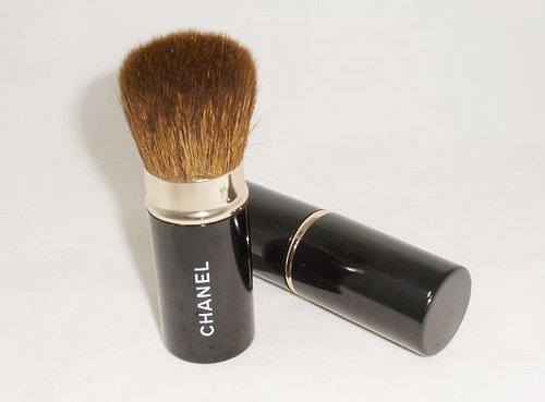 Fake Chanel brush Fake Chanel brush
