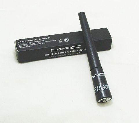 Fake MAC eyeliner Fake MAC eyeliner