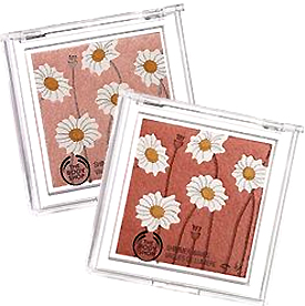 The Body Shop Blushing Daisy Palettes The Body Shop Blushing Daisy Palettes