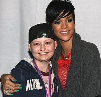 Rihanna's Green Nails