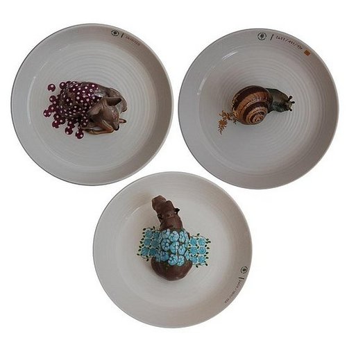 Love It or Hate It? Porcelain Animal Decorated Serving Bowls