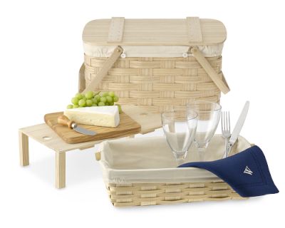 It's Your Last Chance to Win a Williams-Sonoma Picnic Basket!