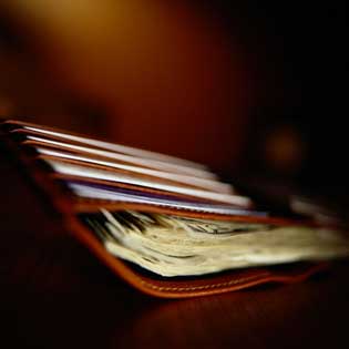 The How-To Lounge: When Your Wallet Is Lost or Stolen