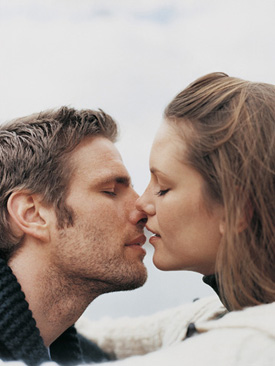Dear Poll: How Many First Kisses Did You Have in '08?