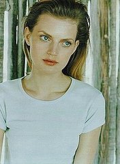 Fab Face: Guinevere Van Seenus Fab Face: Guinevere Van Seenus