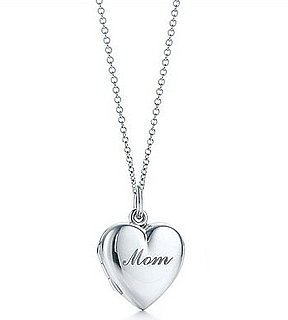 Fab Gift Guide: Mommy Dearest 