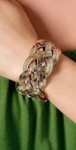 Juicy Couture Braided Chain Wide Bracelet Juicy Couture Braided Chain Wide Bracelet