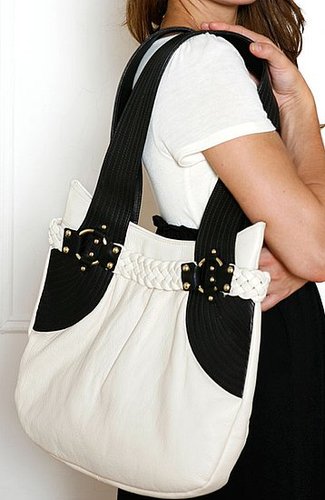 Online Sale Alert! Moving Sale at ILoveShop.com