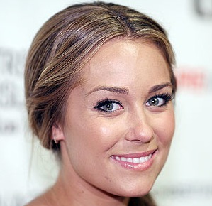 Lauren Conrad: Designing Emmys Gown a “Huge Compliment” 