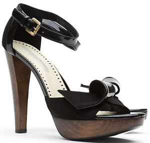 Trend Alert: Knock on Wood  