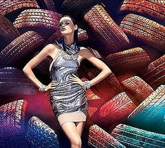 Fab Ad: Bebe Holiday '08 Fab Ad: Bebe Holiday '08
