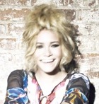 Win An Autographed Mary-Kate and Ashley Olsen's Book Influence 