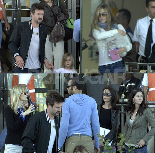 Photos of Jennifer Aniston in Cabo For New Year's With Cox-Arquettes, Laura Dern, Ben Harper