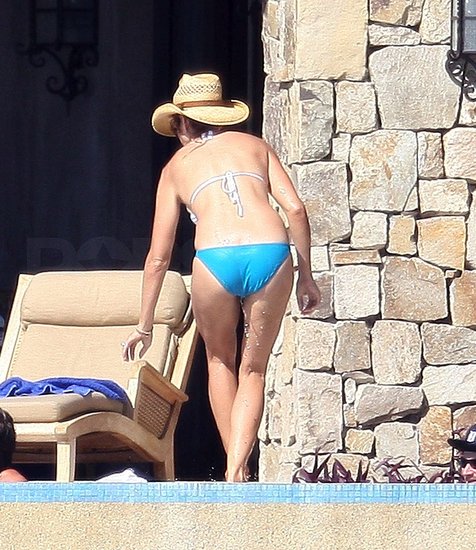 Shirtless Clooney Brings a Happy 09 Shirtless Clooney Brings a Happy 09