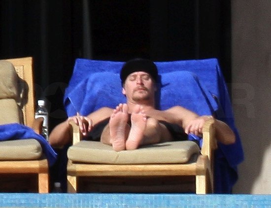 Shirtless Clooney Brings a Happy 09 Shirtless Clooney Brings a Happy 09