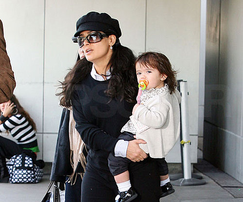 Salma and Valentina Are Ladies on the Run Salma and Valentina Are Ladies on the Run