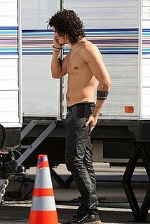 Photos of Orlando Bloom Shirtless on the LA Set of Sympathy For Delicious