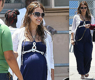 Jessica Alba Gives Back