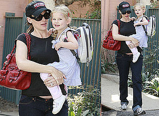 Photos of Jennifer Garner and Violet Affleck in LA 2008-10-02 13:30:00