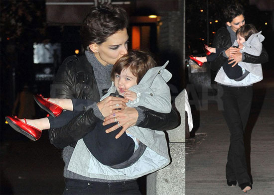 Katie and Suri Kissing Katie and Suri Kissing