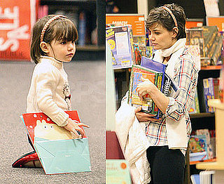 Photos of Katie Holmes and Suri Cruise at Borders in NYC