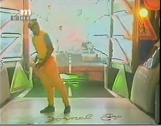 Flashback: Amazing '80s Dancer