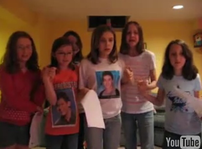 Teen Girls Freak Out When David Cook Wins American Idol