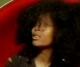 Erykah Badu Shares Her Secrets for Success in the Music Biz