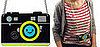 Camera Necklace: Totally Geeky or Geek Chic? 