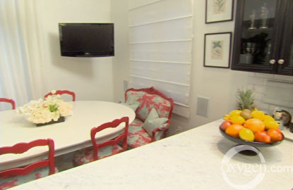 Tori Spelling Mounts Flat Screen TV in Her Dining Room