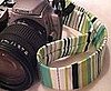 Photogeeks: Relax With This SLR Neck Strap! 