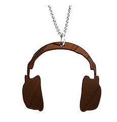 Recycled Vinyl Record Necklace: Love It or Leave It? 