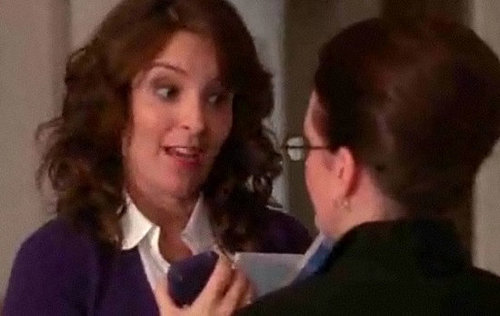 Tina Fey's Character Liz Lemon Gets an iPhone on 30 Rock!