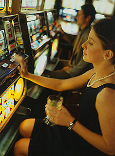 If Casinos Stop Offering Free Drinks, Would You Still Go?