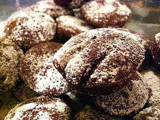 Sugar Shout Out: Bake Up Mini Brownie Muffins