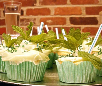 Yummy Link: Mint Julep Cupcakes
