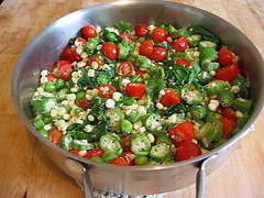 Make Use of Your Summer Vegetables with a Skillet Stir-Fry