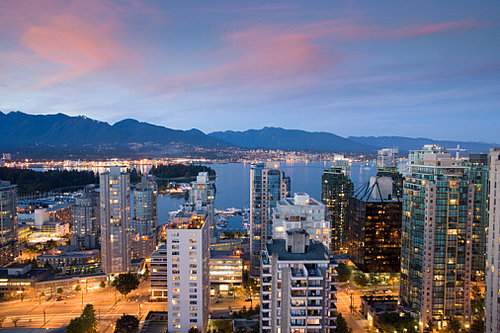 Vancouver's Beasley Boasts Amenities for Humans and Canines Alike